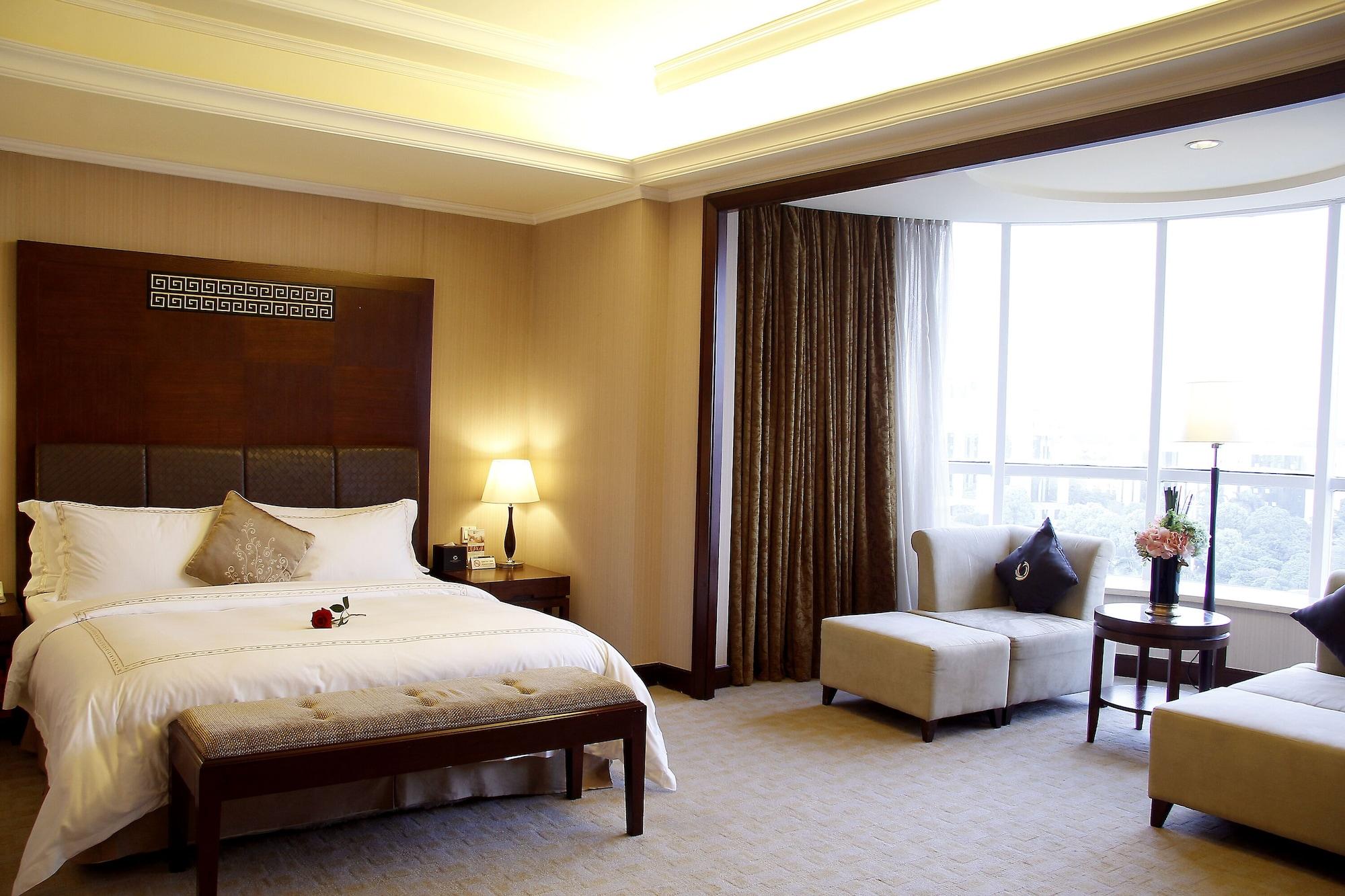 The Royal Marina Plaza Hotel Kanton Exterior foto