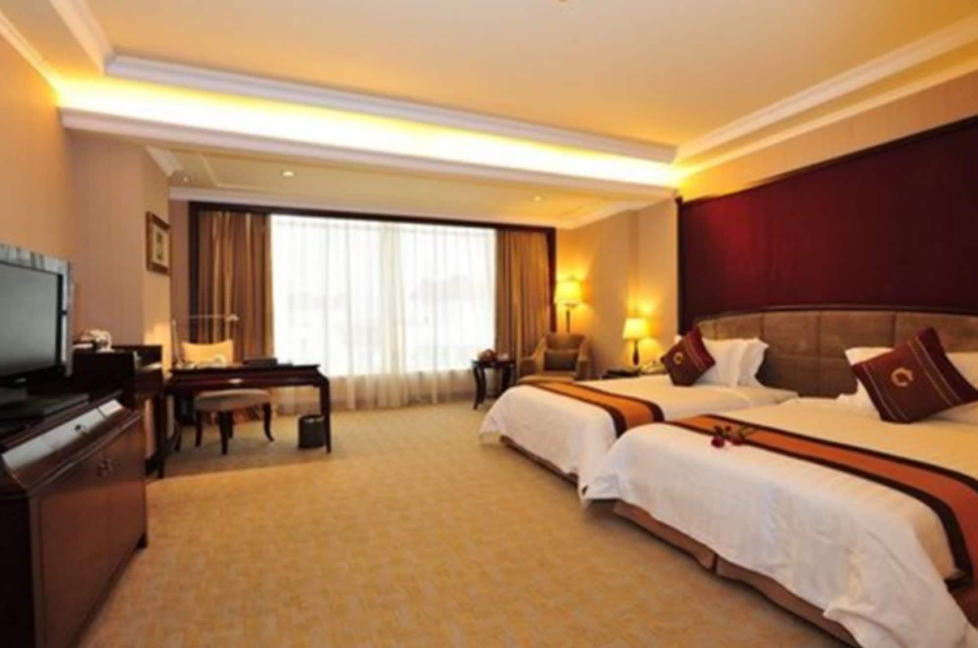 The Royal Marina Plaza Hotel Kanton Exterior foto