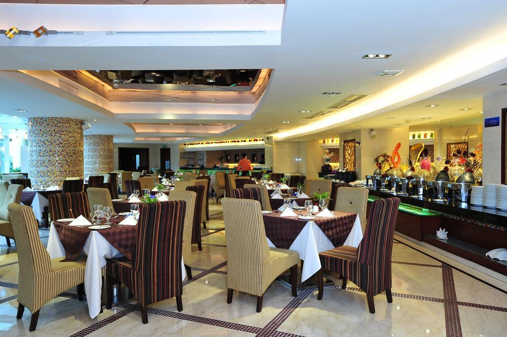The Royal Marina Plaza Hotel Kanton Exterior foto