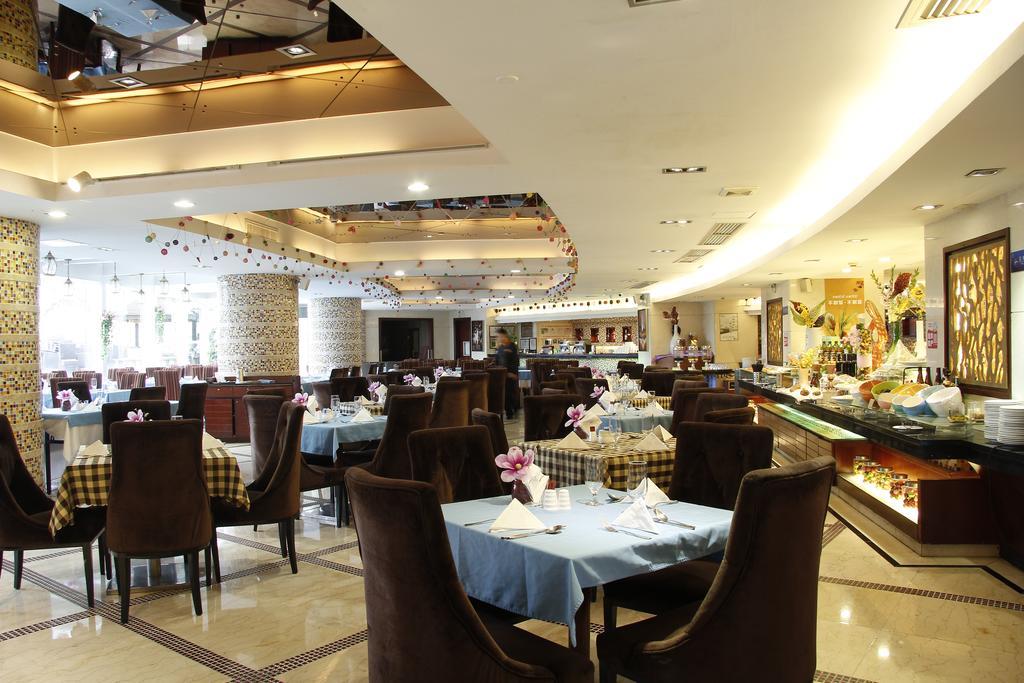 The Royal Marina Plaza Hotel Kanton Exterior foto